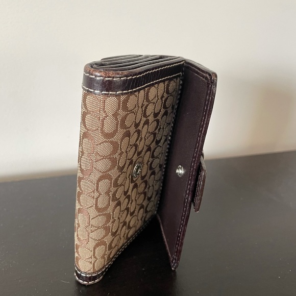Coach signature C wallet! - Picture 8 of 8